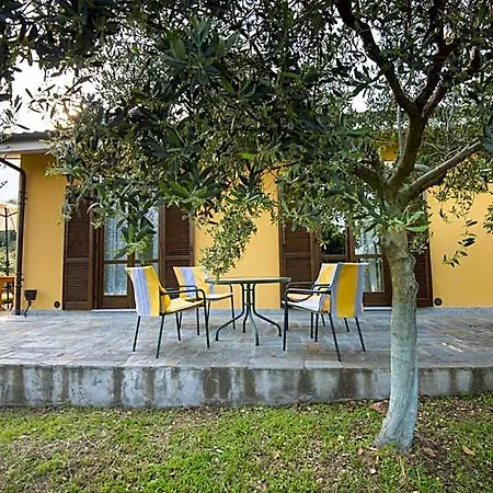 Agrialpi By Salfrutta Bed and breakfast Bricherasio