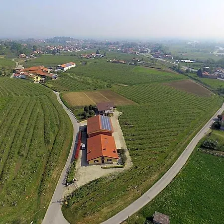 Bed and breakfast Agrialpi By Salfrutta Bricherasio