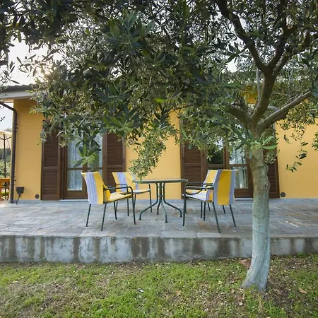 Agrialpi By Salfrutta Bed & Breakfast