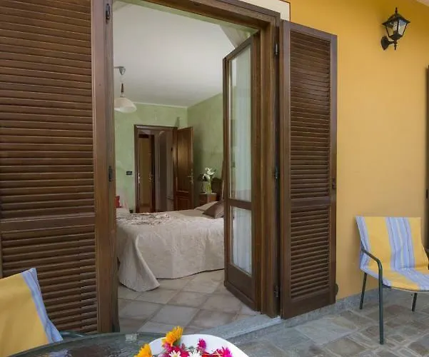 Bed & Breakfast Agrialpi By Salfrutta Bricherasio